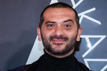 Λεωνίδας Κουτσόπουλος: Καλοκαιρινές διακοπές με τη Χρύσα Μιχαλοπούλου και τον γιο τους. Το χαριτωμένο στιγμιότυπο